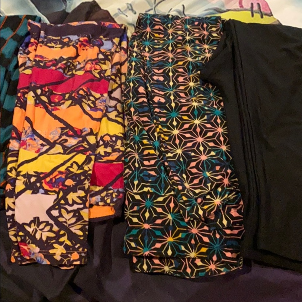 Bundle of LuLaRoe leggings